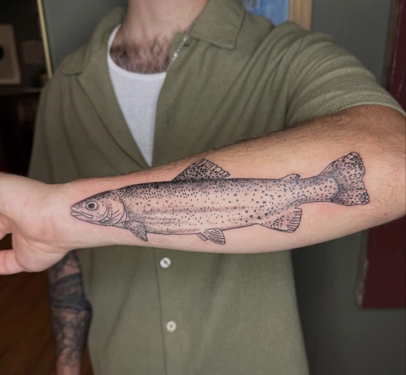 Hình tattoo con cá phá cách dành cho nam