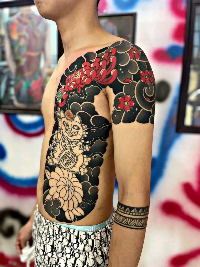 Hình xăm nửa bụng nhật cổ phong thái nghệ thuật đầy cá tính