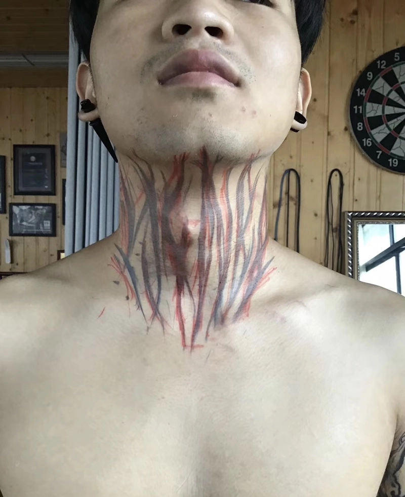 Kiểu xăm cổ nam đẹp phong cách ngầu