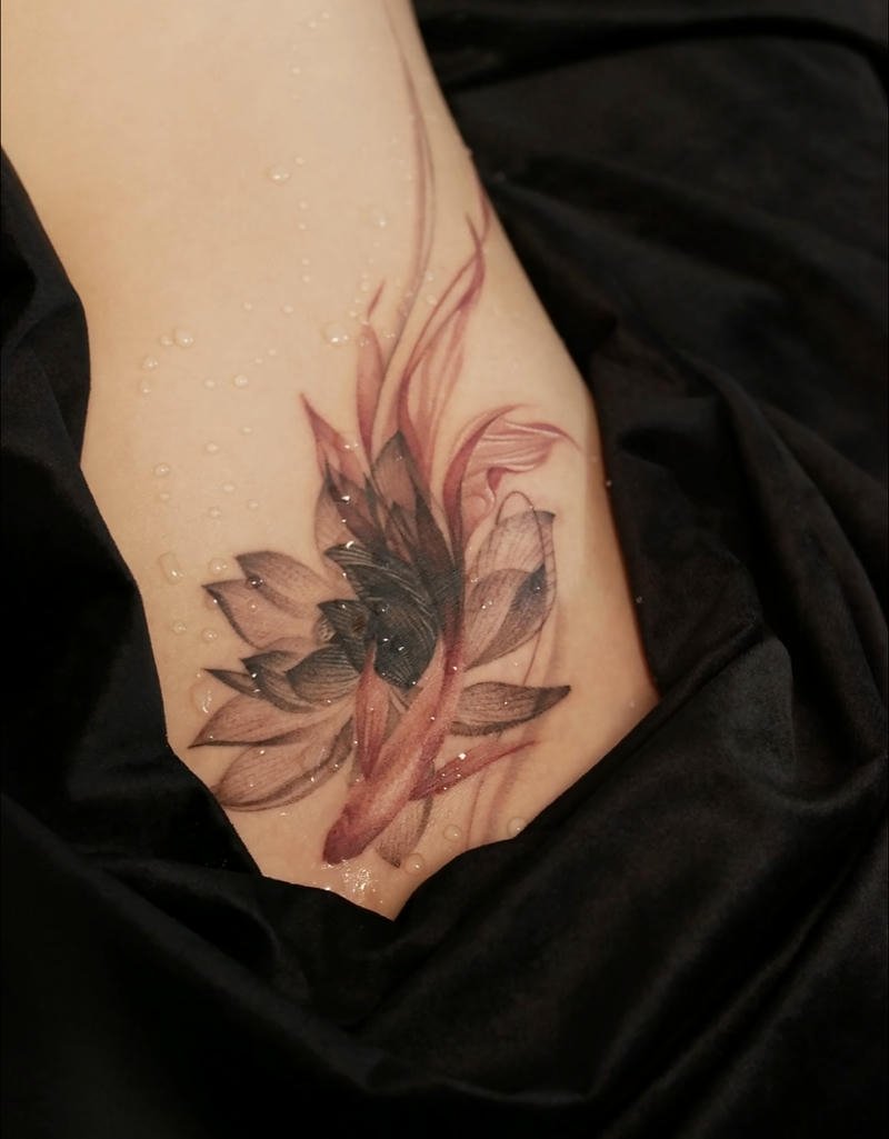 Mẫu hình xăm cá chép nghệ thuật hiện đại sáng tạo