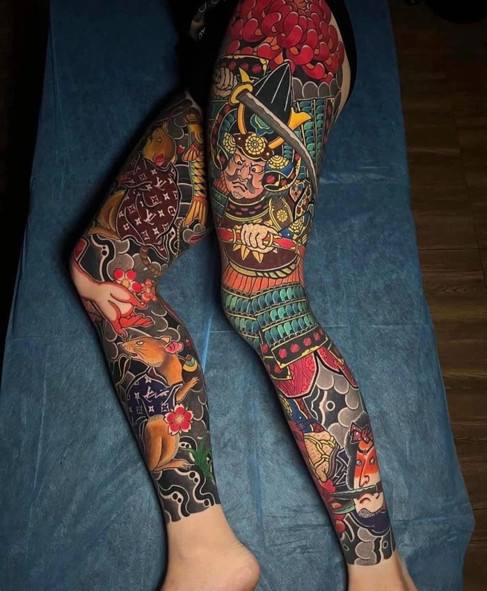 Tattoo chân phong cách nhật cổ mang nét nghệ thuật