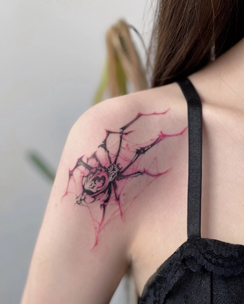 Ảnh hình xăm nhện độc đáo mới lạ