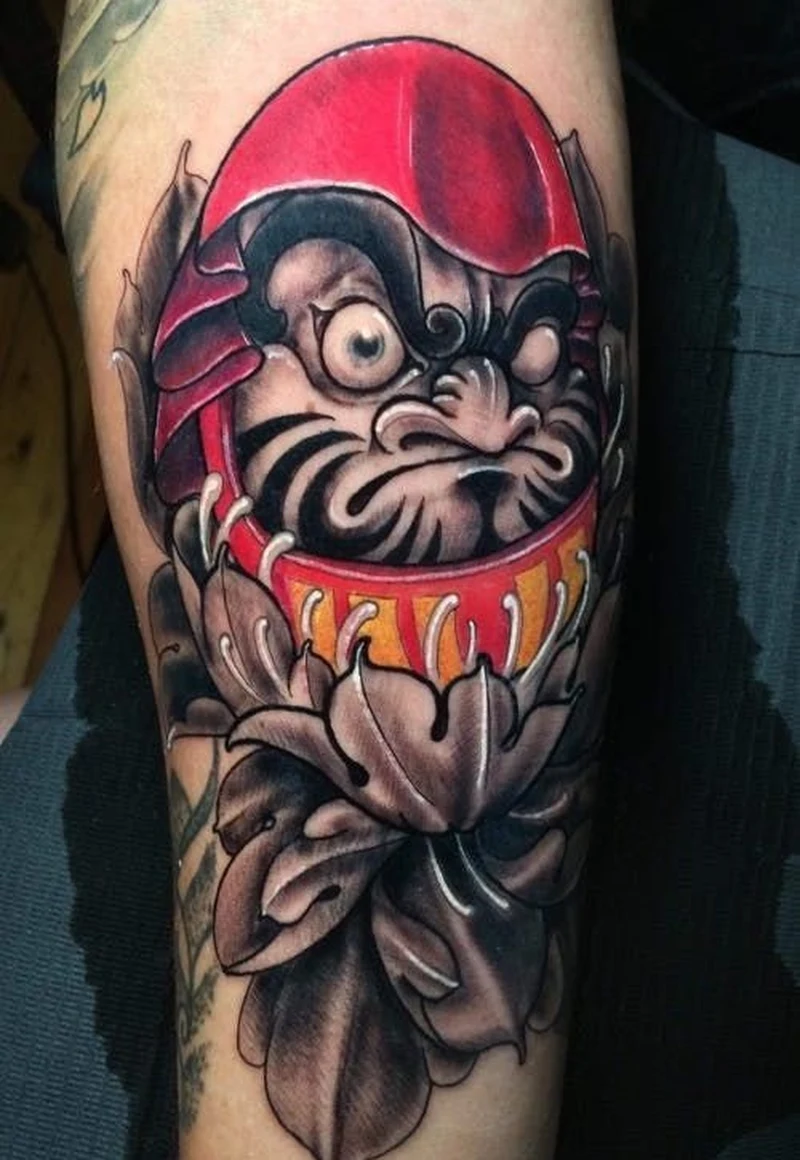 Daruma mini tattoo thích hợp làm hình xăm đầu tiên