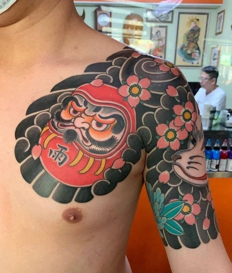 Daruma tattoo kết hợp rồng nhật bản đầy uy lực