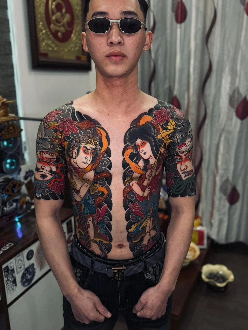 Hình ảnh kín người trước nhật cổ với họa tiết hổ cực ngầu