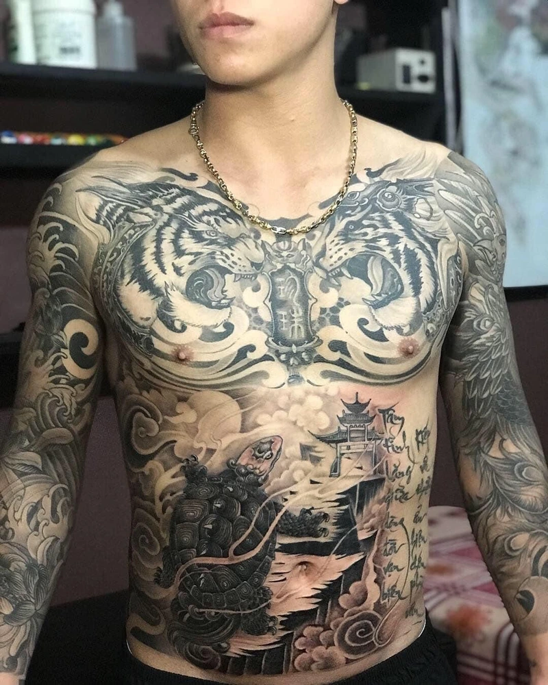 Hình xăm full bụng nam thiết kế hiện đại đầy cuốn hút