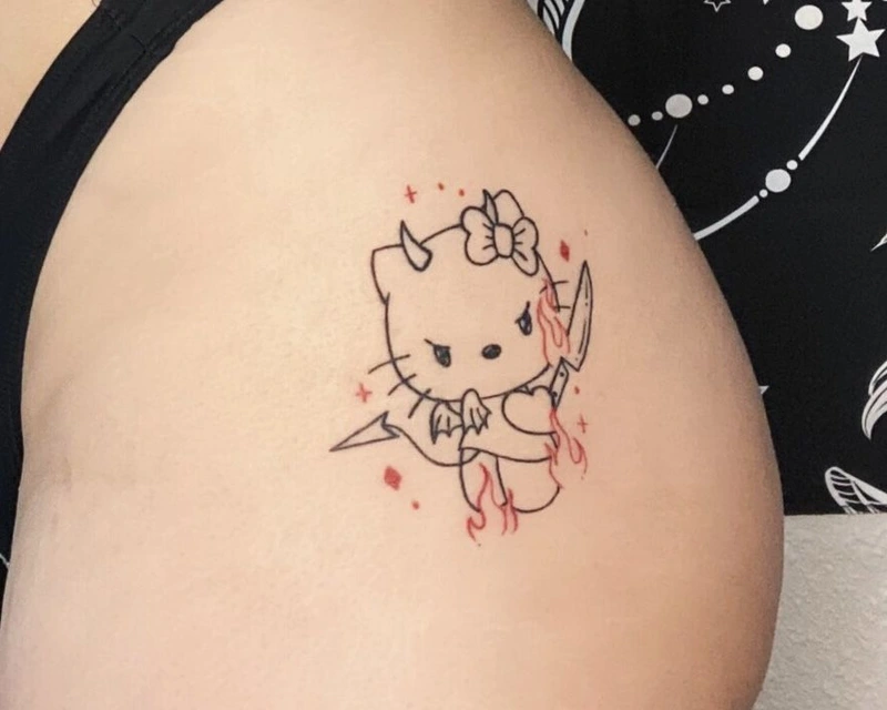 Kiểu xăm Hello Kitty mini ở tay dành cho nữ mới tập xăm