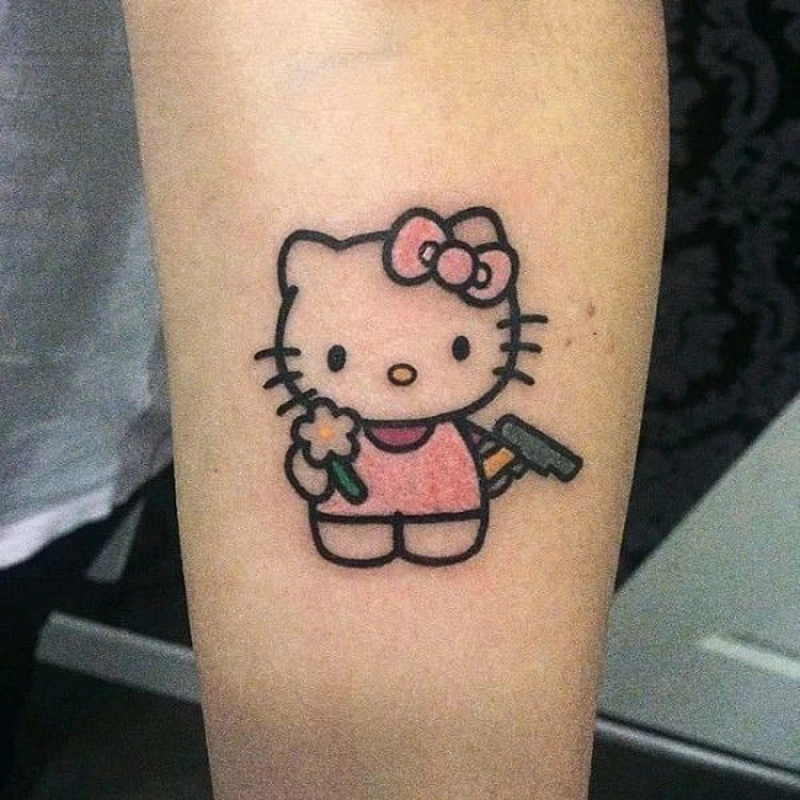 Mẫu đẹp Hello Kitty mini cho nữ thích hình xăm nhỏ