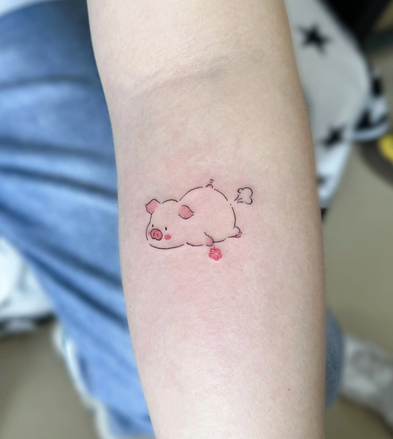 Mẫu hình xăm con heo đang xì hơi