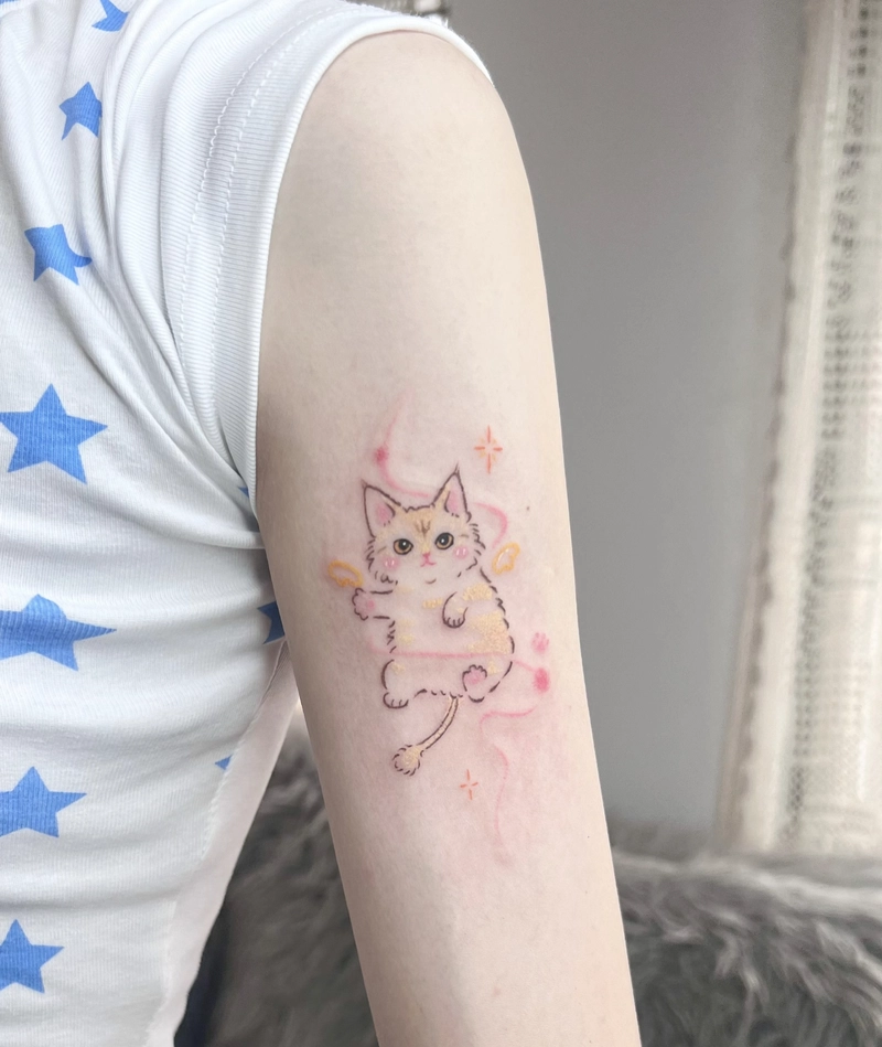 Mẫu hình xăm con mèo nhẹ nhàng cho nữ