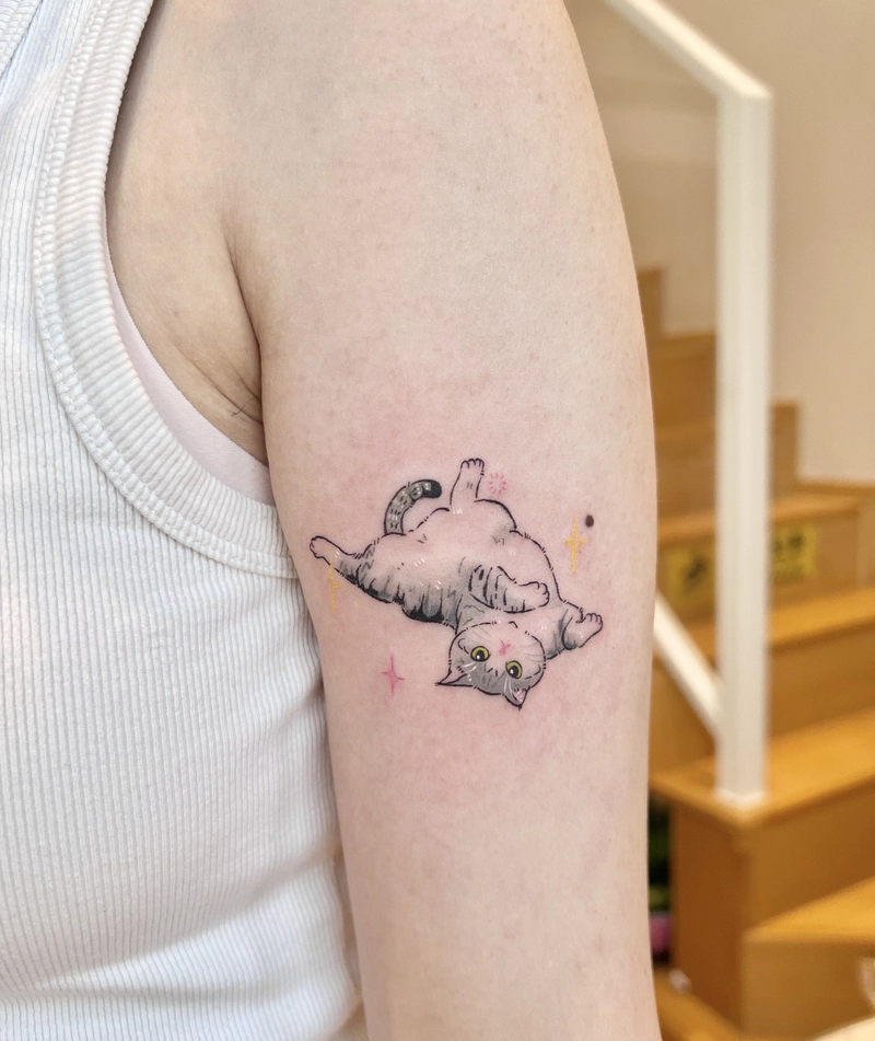 Mẫu hình xăm con mèo với thiết kế cute