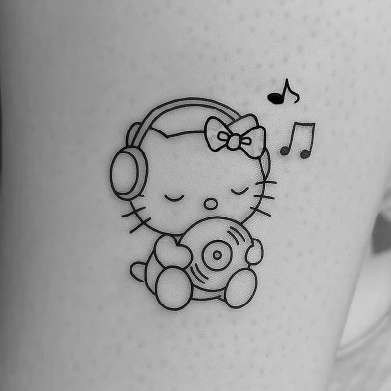 Mẫu nữ xăm Hello Kitty mini đơn giản nhưng vẫn nổi bật
