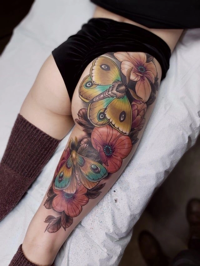 Tattoo hình xăm mông tone đậm phong cách sexy cá tính