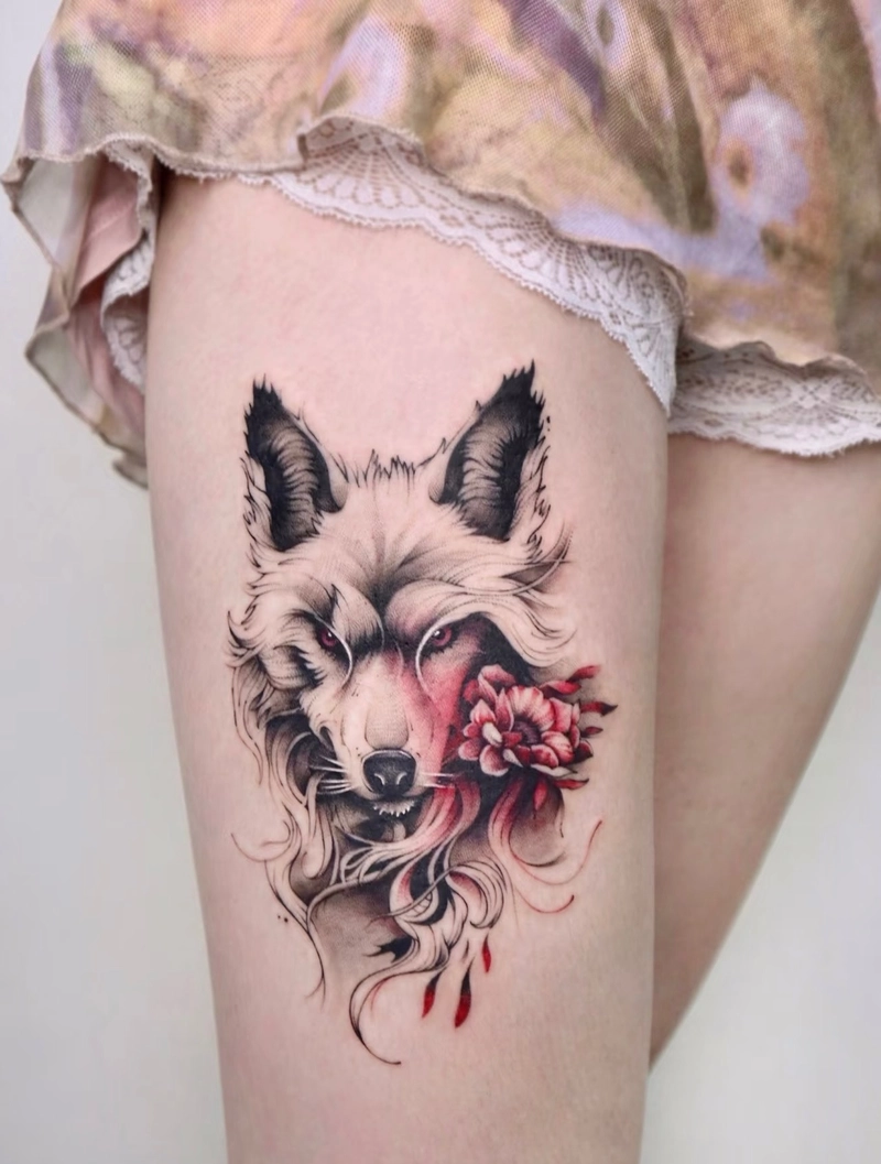 ảnh xăm con sói phong cách ở đùi