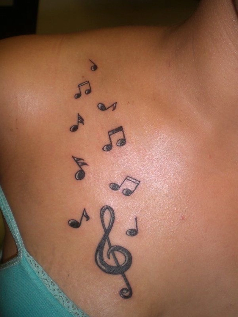 mẫu tattoo nốt nhạc và khóa son