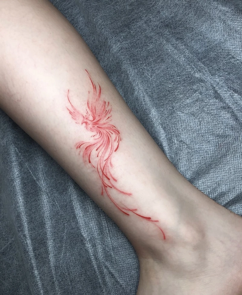 mẫu xăm phượng hoàng đổ ở cổ chân