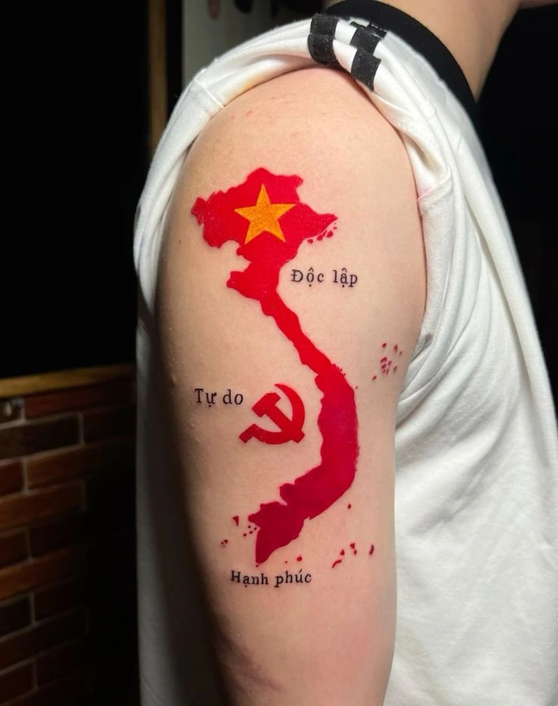 Ảnh xăm hình bản đồ Việt Nam phong cách tattoo mini