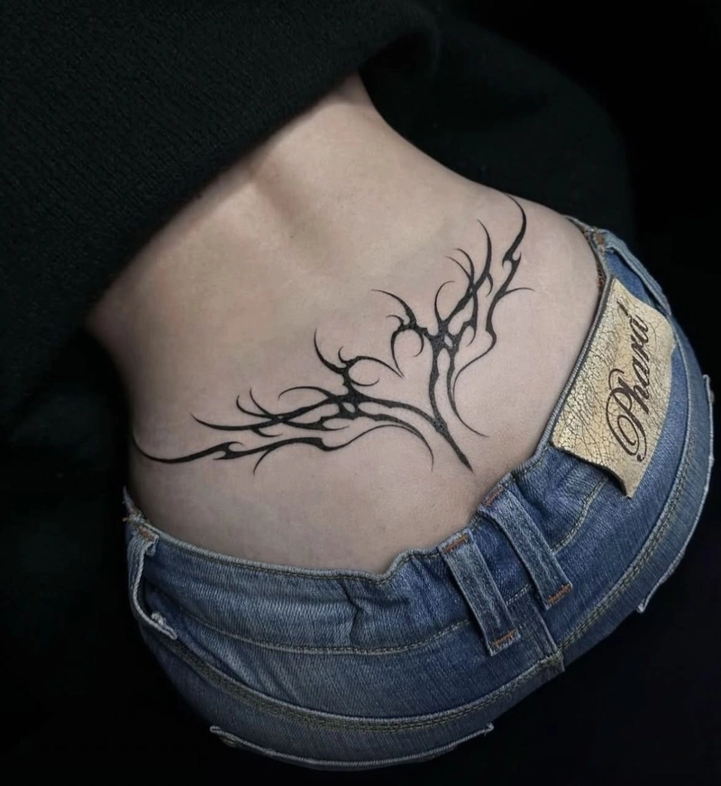 Bức ảnh tattoo succubus mang phong cách tattoo gợi cảm