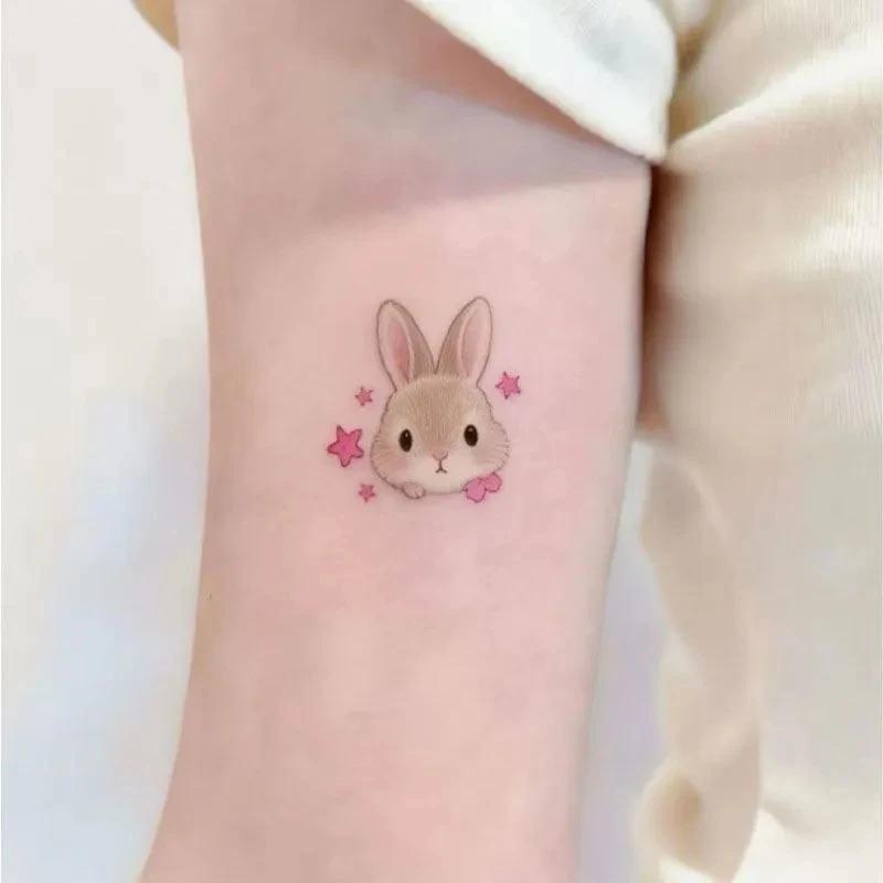 Hình xăm con thỏ của pinky cá tính mạnh mẽ