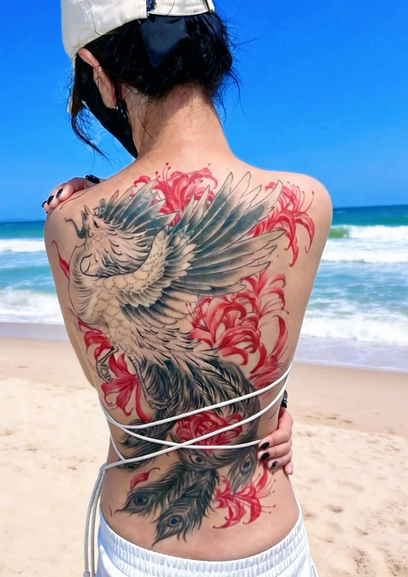 Hình xăm phượng hoàng lửa cho nữ nhỏ