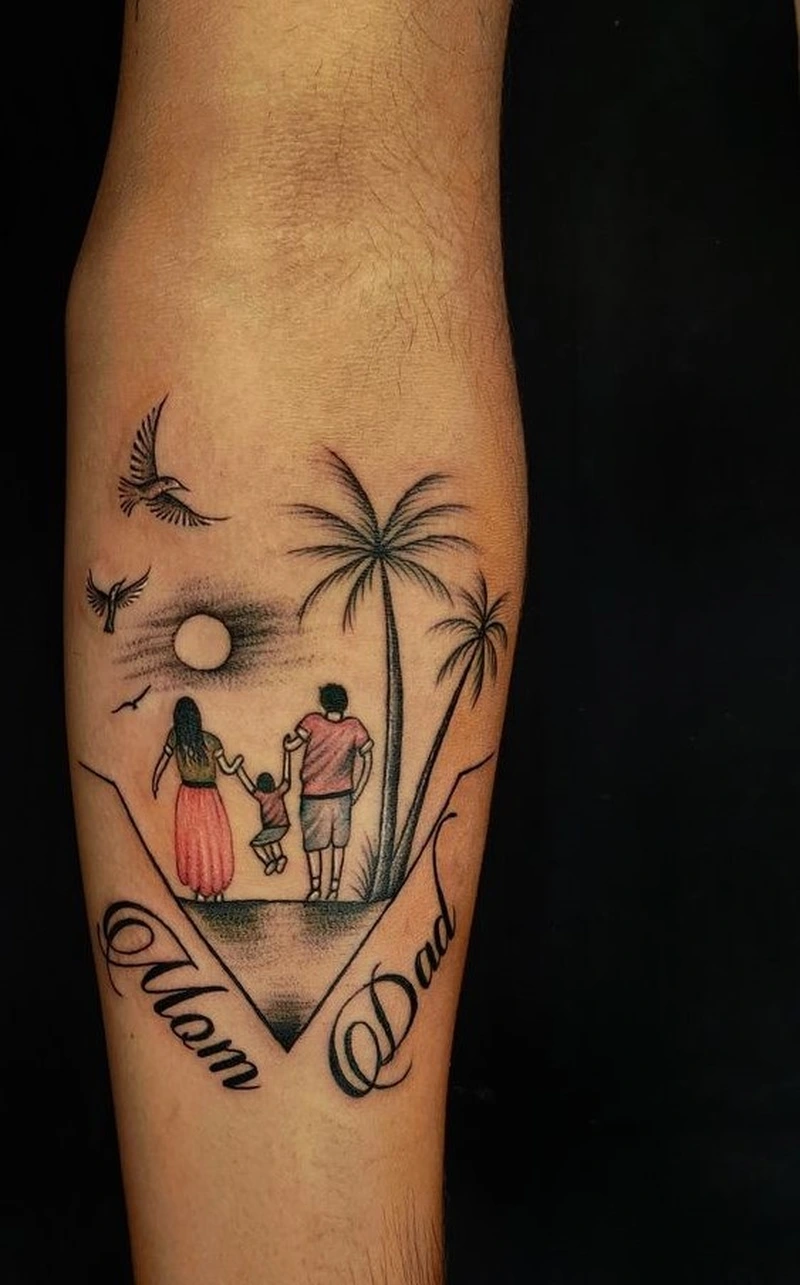 Tattoo gia đình tối giản với đường nét tinh tế
