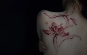 hình xăm full lưng nữ thumbnail
