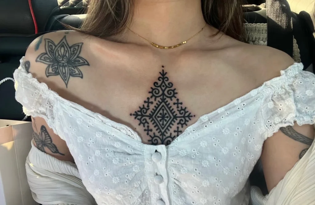 hình xăm mandala thumbnail