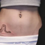 hình xăm thắt lưng nữ thumbnail