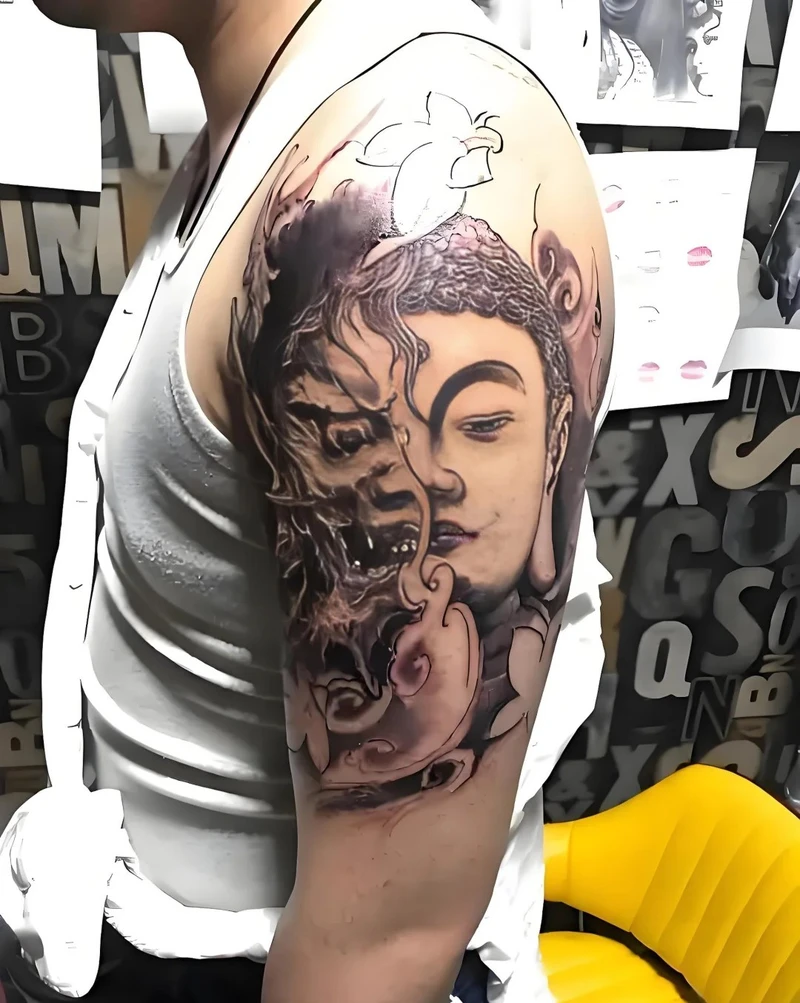 tattoo hình xăm nữa phật nữa quỷ đầy cá tính
