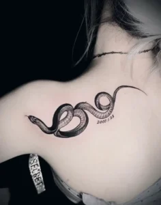 đẹp hình xăm con rắn với họa tiết ấn tượng