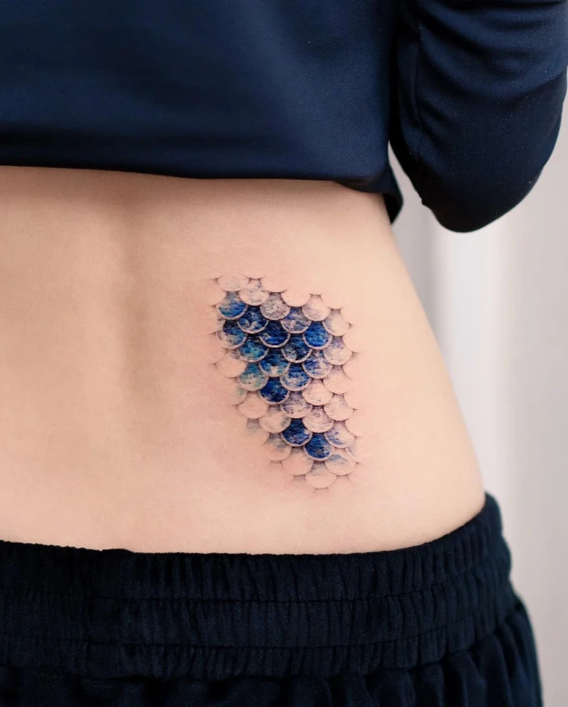 hình xăm vảy rồng cho nam với thiết kế độc đáo